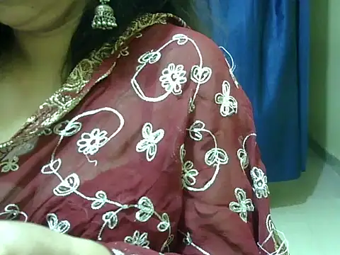 Snapshot of Your_cutiepie_ chatting on October 2025 06:05:02 PM Your cutiepie online show from October 2025 06:05:02 PM