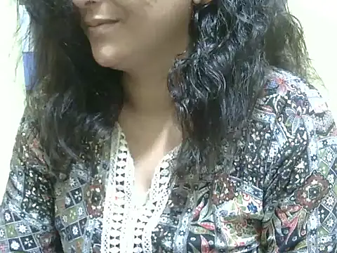 Snapshot of Your_cutiepie_ chatting on November 2025 05:14:01 PM Your cutiepie online show from November 2025 05:14:01 PM