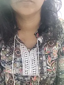 Snapshot of Your_cutiepie_ chatting on December 2025 09:29:02 AM Your cutiepie online show from December 2025 09:29:02 AM