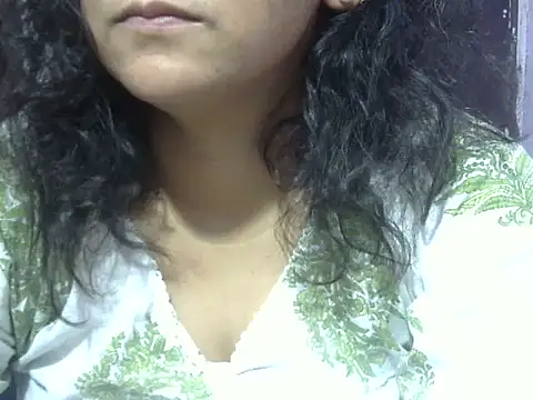 Snapshot of Your_cutiepie_ chatting on March 2026 10:33:01 AM Your cutiepie online show from March 2026 10:33:01 AM