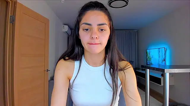 EmiliaZen online show from November 2025 02:49:01 PM