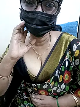 Snapshot of niiveditha chatting on February 2025 08:54:01 PM niiveditha online show from February 2025 08:54:01 PM