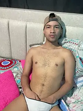 Twink X online show from February 2025 04:21:02 PM