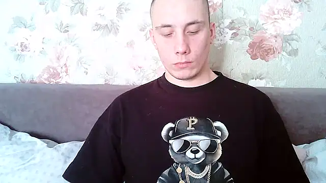 Snapshot of Big_men4422 chatting on February 2025 12:37:02 PM Big men4422 online show from February 2025 12:37:02 PM