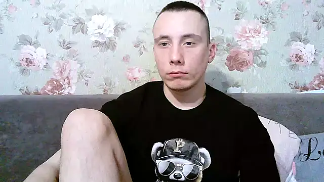 Snapshot of Big_men4422 chatting on February 2025 06:56:02 PM Big men4422 online show from February 2025 06:56:02 PM