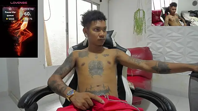 blackdirty420 online show from October 2025 07:43:01 PM