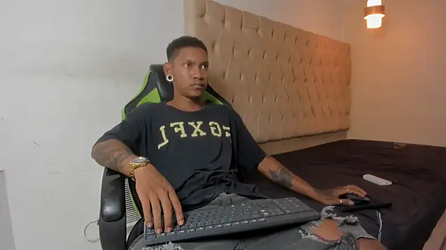 blackdirty420 online show from November 2025 07:47:01 PM