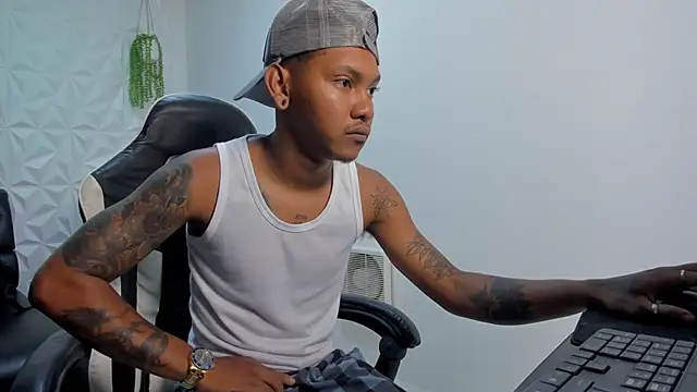 blackdirty420 online show from December 2025 04:34:02 PM