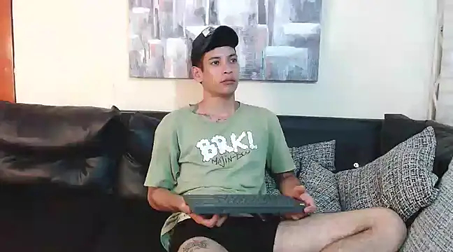 biigjhonny online show from February 2025 10:03:01 PM