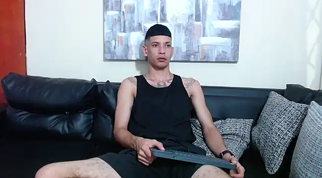 biigjhonny online show from February 2025 02:23:02 AM