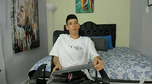 biigjhonny online show from March 2025 01:31:02 AM