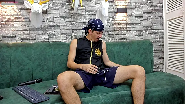 Dirty Kingg online show from November 2025 04:56:01 PM