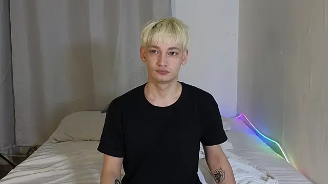 Julian wins online show from March 2026 11:49:02 PM