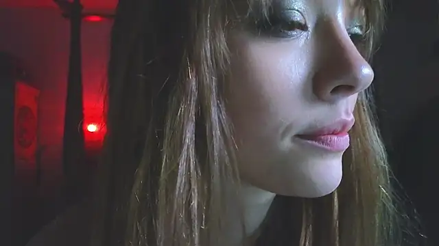 Snapshot of DemiDee chatting on December 2024 08:48:01 AM DemiDee online show from December 2024 08:48:01 AM