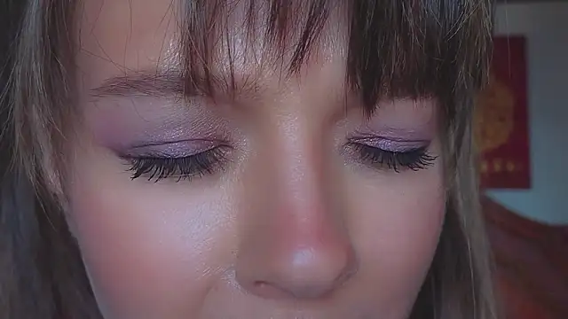 Snapshot of DemiDee chatting on February 2025 10:07:01 AM DemiDee online show from February 2025 10:07:01 AM