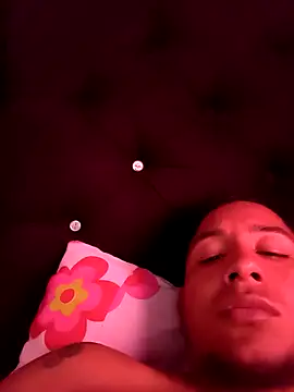 Frencho10 online show from February 2026 06:59:02 PM