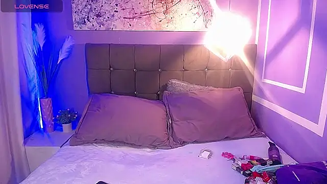 Snapshot of melissa_becraft chatting on October 2025 02:44:01 AM melissa becraft online show from October 2025 02:44:01 AM