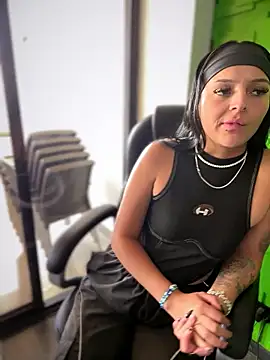 Dulce  Boyd online show from January 2026 02:20:01 PM