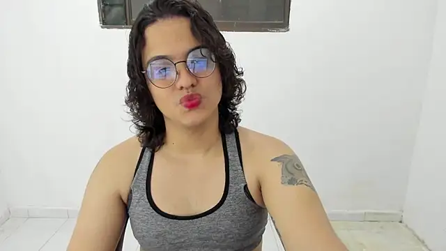 Diane blossom online show from December 2025 12:18:02 AM