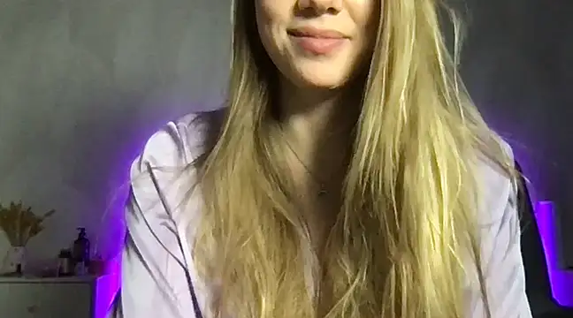 Snapshot of Engel_13 chatting on March 2025 08:04:01 PM Engel 13 online show from March 2025 08:04:01 PM