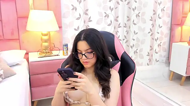 ArianaFranco online show from February 2026 01:37:02 PM