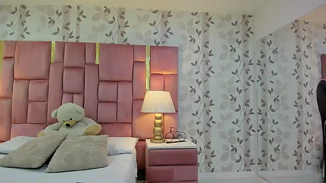 ArianaFranco online show from March 2026 12:55:01 PM