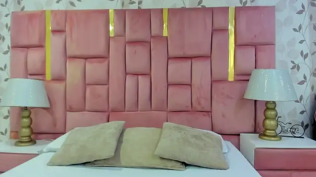 ArianaFranco online show from March 2026 01:37:02 PM