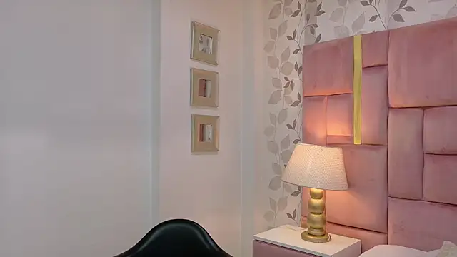 ArianaFranco online show from July 2026 01:48:02 PM
