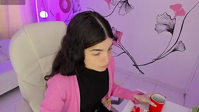 Isabela Fiorelli online show from February 2026 01:05:02 PM