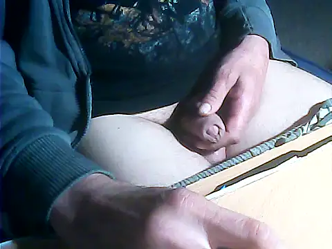 igracek30 online show from May 2026 11:12:03 PM