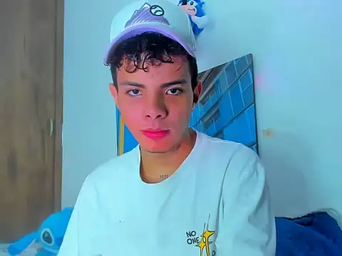 Alessandro 1610 online show from March 2025 12:55:02 PM