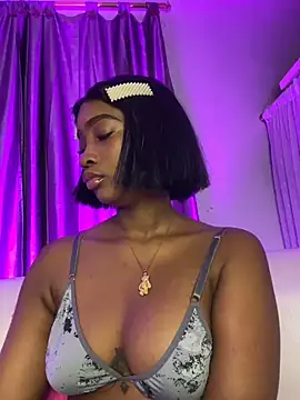 blackgril12 online show from February 2025 02:17:02 AM