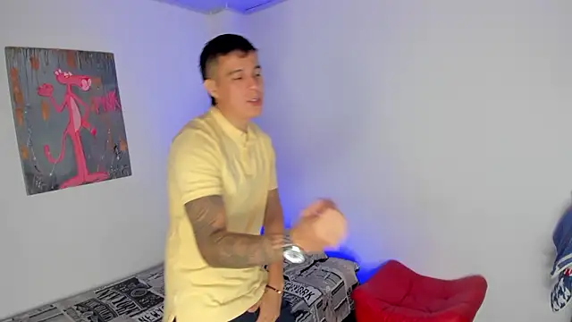 hugosan12 online show from March 2026 03:17:01 PM