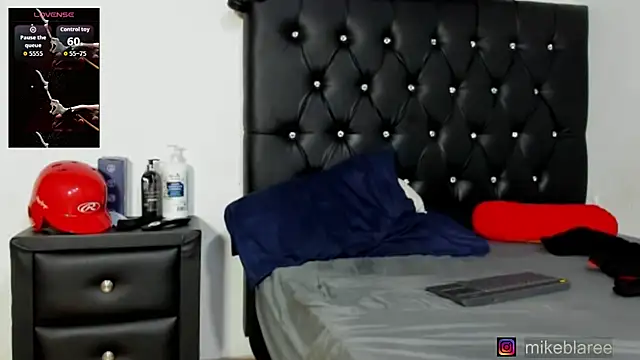 mikeblaree online show from June 2026 12:32:02 AM