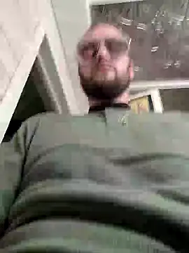 Snapshot of gronammo85 chatting on February 2025 09:15:01 PM gronammo85 online show from February 2025 09:15:01 PM