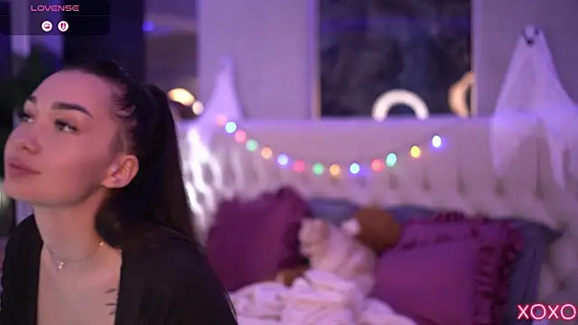 SashaFerrera online show from October 2025 07:58:02 PM