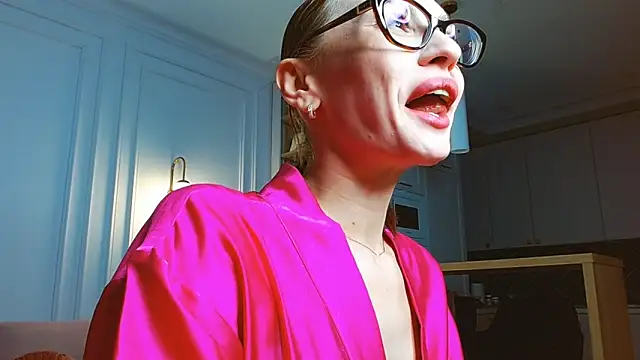 Lady Sunshine  online show from February 2025 10:15:02 AM