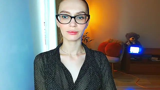 Lady Sunshine  online show from April 2026 07:56:01 AM