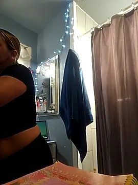 ShysluutGia online show from December 2025 04:02:01 PM