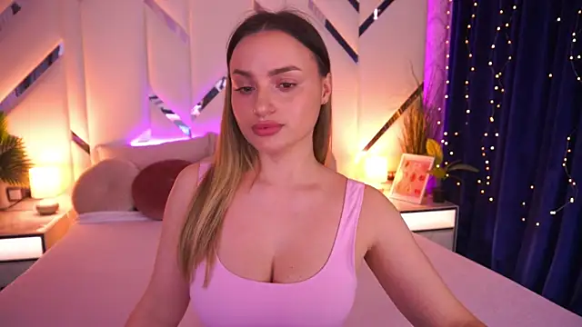 LindsieGreyy online show from March 2026 07:14:02 AM