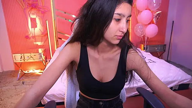 CharmMocco online show from February 2025 07:42:02 AM