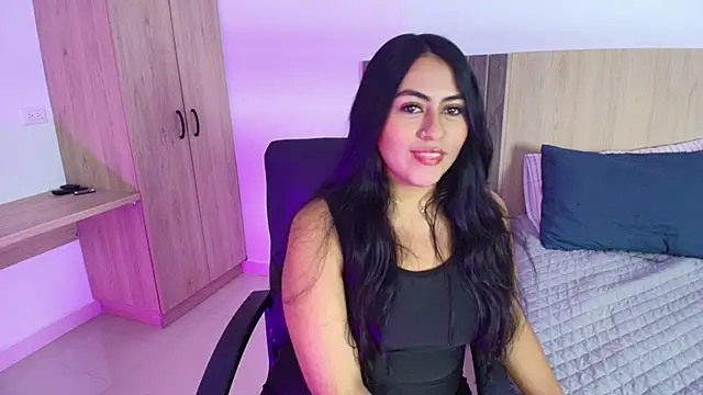 Mia cm online show from March 2025 07:59:02 PM