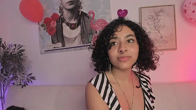 Dhalila  online show from February 2025 04:44:02 AM