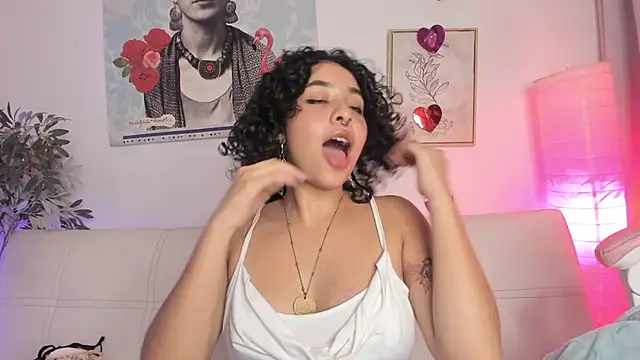 Dhalila  online show from February 2025 01:33:01 AM