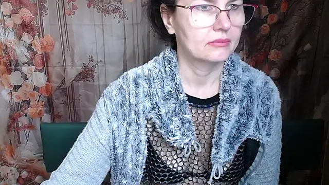 Miroslava Happi online show from February 2026 06:44:01 AM