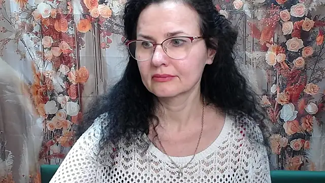 Snapshot of Miroslava_Happi chatting on April 2026 12:29:02 PM Miroslava Happi online show from April 2026 12:29:02 PM