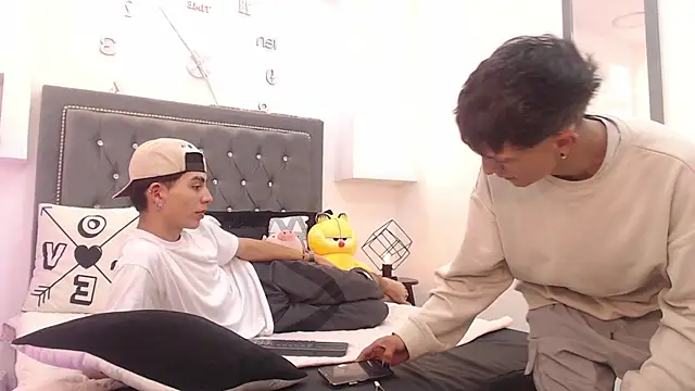 MaikyCooper online show from March 2025 04:12:02 AM