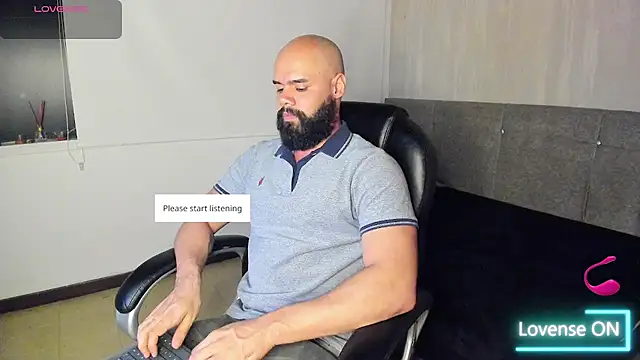 Luke Diaz7 online show from October 2025 02:40:02 AM