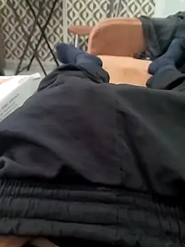 Snapshot of bigsevenkizlar chatting on February 2025 01:27:01 PM bigsevenkizlar online show from February 2025 01:27:01 PM