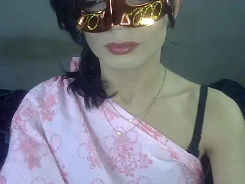 YourCDBitch online show from May 2026 06:35:01 PM